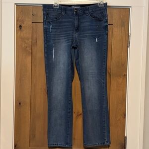 Democracy Absolution Distressed Slimming Jeans Womens 14 straight leg med wash